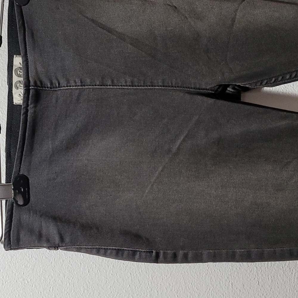 WE THE FREE BOHEMIAN SOUTHWESTERN COASTAL COWGIRL FLARED LEG BLACK DENIM JEAN 29 - Picture 3 of 12